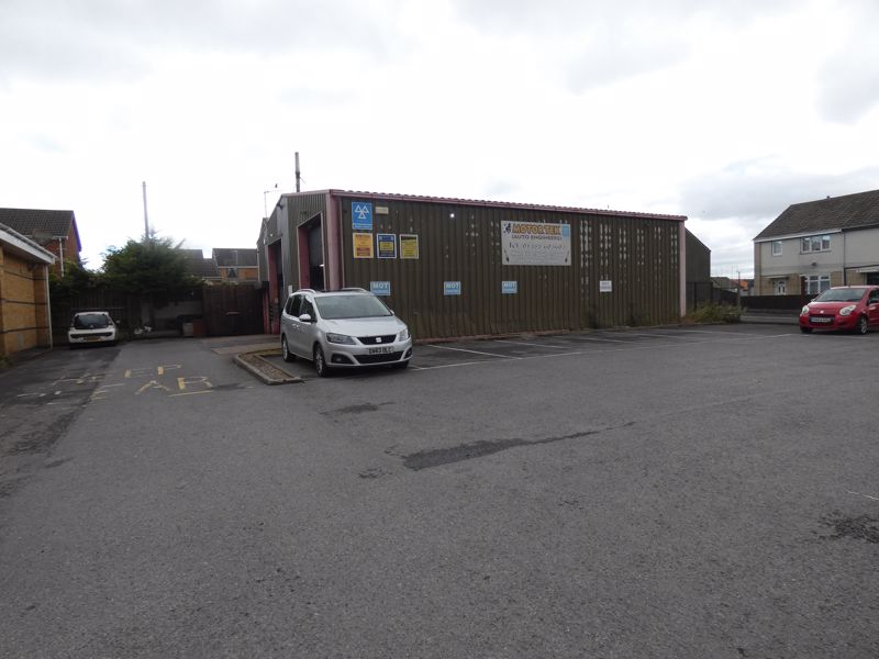 Photo 17- click for photo gallery